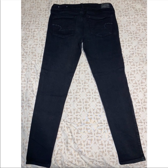 BLACK DISTRESSED AMERICAN EAGLE JEGGING - Picture 7 of 10